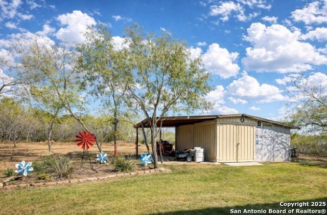 205 May, Pleasanton, TX 78064