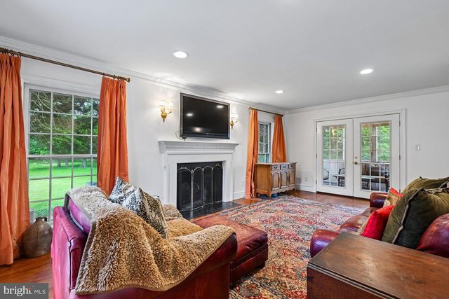 4004 MANOR PARK CT, Rockville, MD 20853