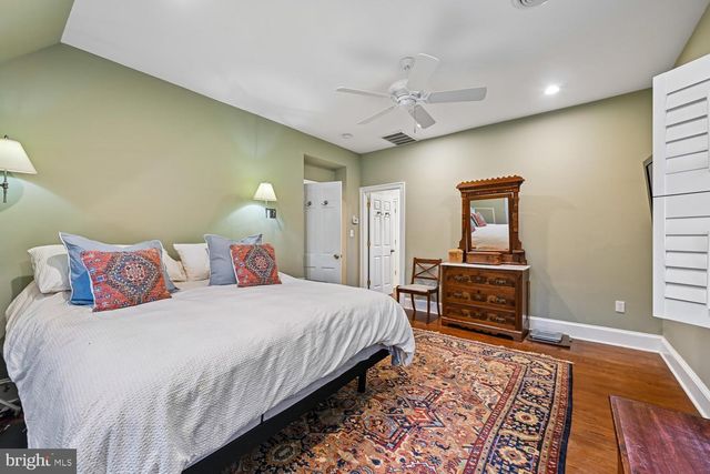 4004 MANOR PARK CT, Rockville, MD 20853