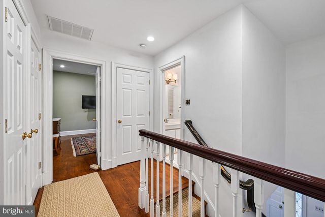 4004 MANOR PARK CT, Rockville, MD 20853