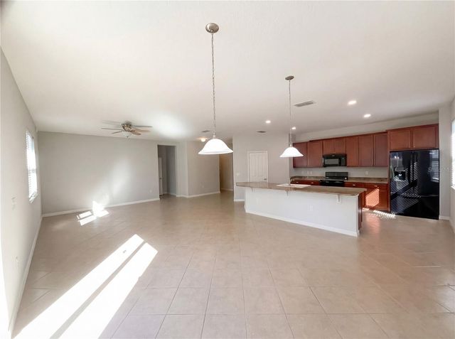 10017 WEATHERS LOOP, Clermont, FL 34711