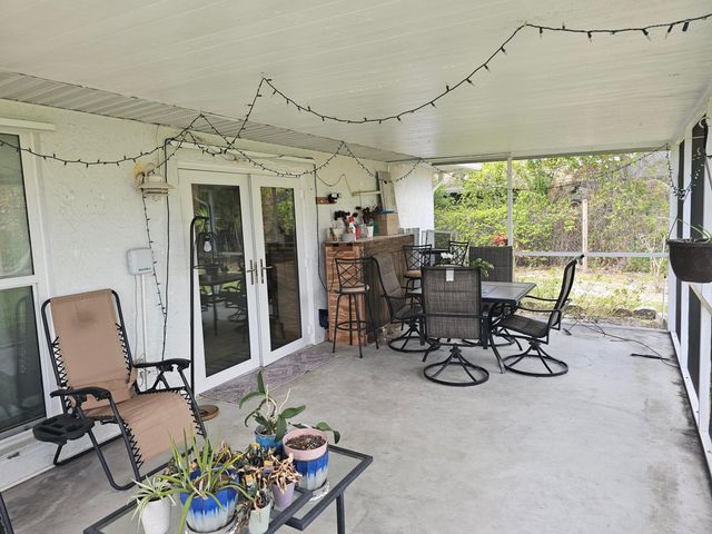 421 SE Skipper Lane, Port St. Lucie, Port St Lucie, FL 34983