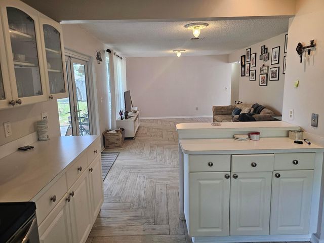 421 SE Skipper Lane, Port St. Lucie, Port St Lucie, FL 34983