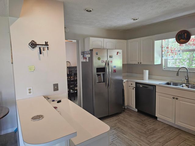 421 SE Skipper Lane, Port St. Lucie, Port St Lucie, FL 34983