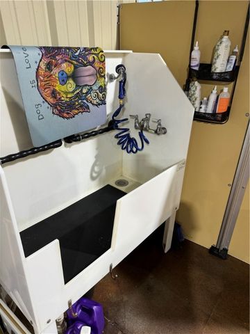 10695 Powell Lane, Dardanelle, AR 72834