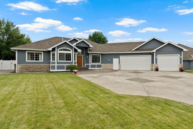 17110 E Daybreak Ln, Spokane Valley, WA 99016 property photo