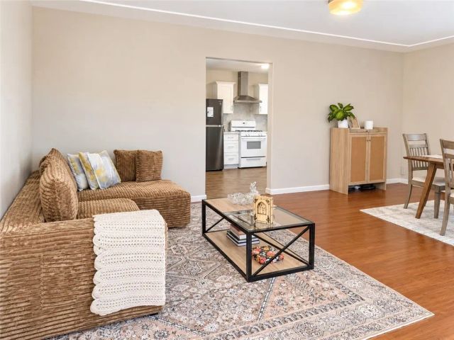 312 W Lugonia, Redlands, CA 92374
