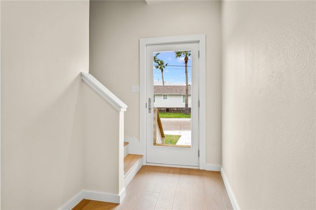 434 Oleander St 2, Port Aransas, TX 78373