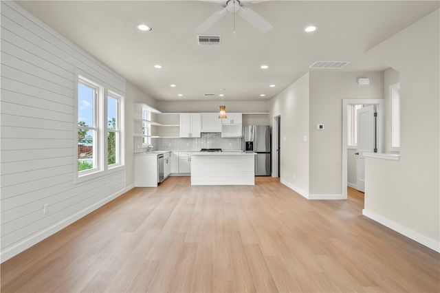 434 Oleander St 2, Port Aransas, TX 78373