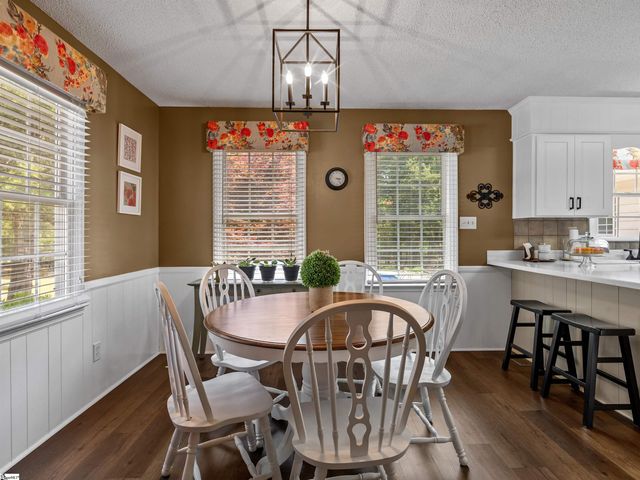 129 Foster Road, Roebuck, SC 29376