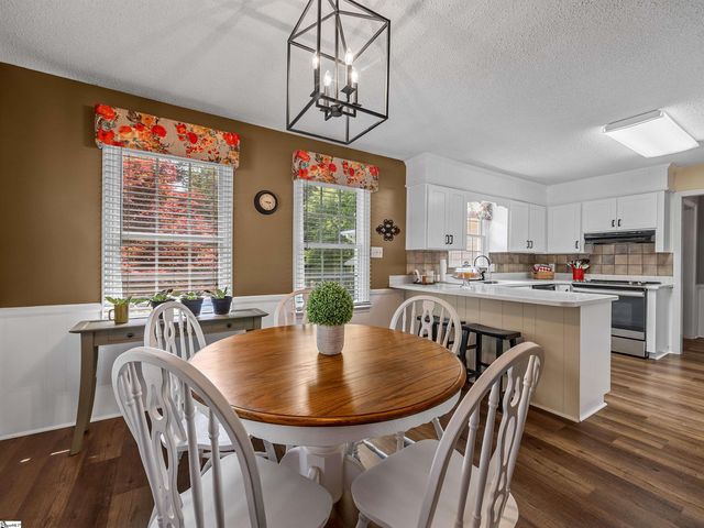 129 Foster Road, Roebuck, SC 29376
