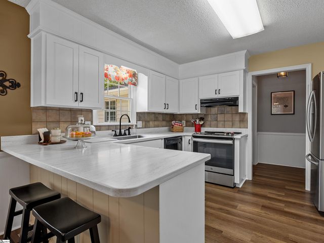 129 Foster Road, Roebuck, SC 29376