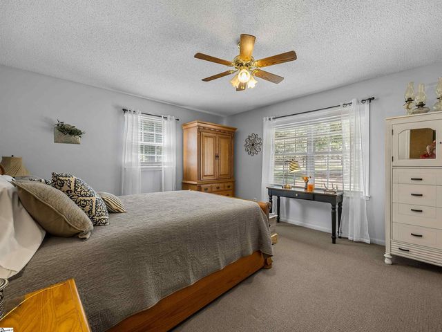129 Foster Road, Roebuck, SC 29376