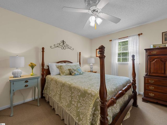 129 Foster Road, Roebuck, SC 29376