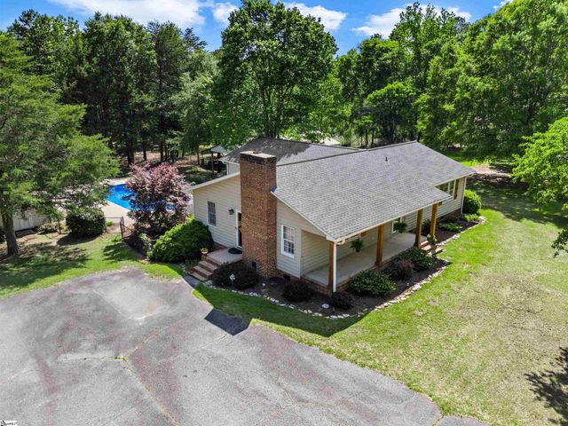 129 Foster Road, Roebuck, SC 29376