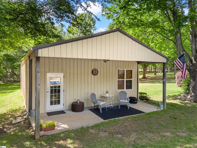 129 Foster Road, Roebuck, SC 29376