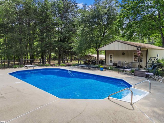 129 Foster Road, Roebuck, SC 29376