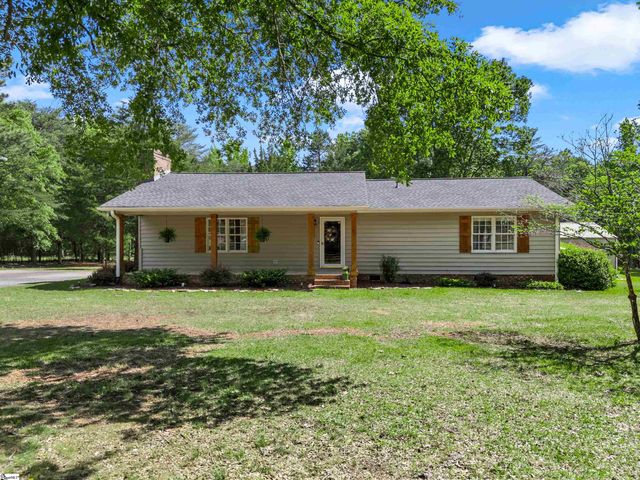 129 Foster Road, Roebuck, SC 29376