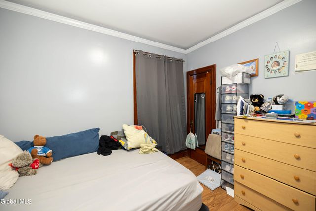 1719 Eastern Parkway, Schenectady, NY 12309