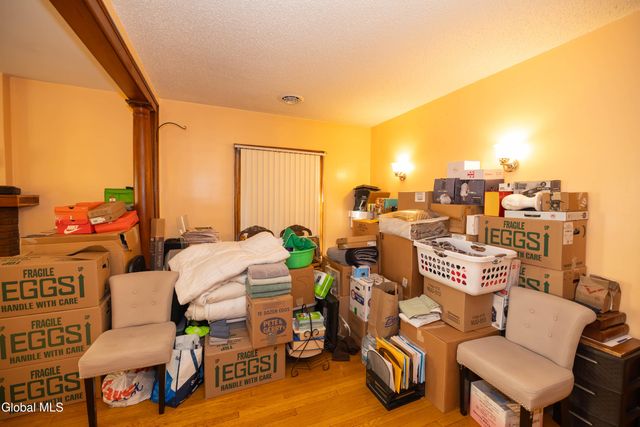 1719 Eastern Parkway, Schenectady, NY 12309