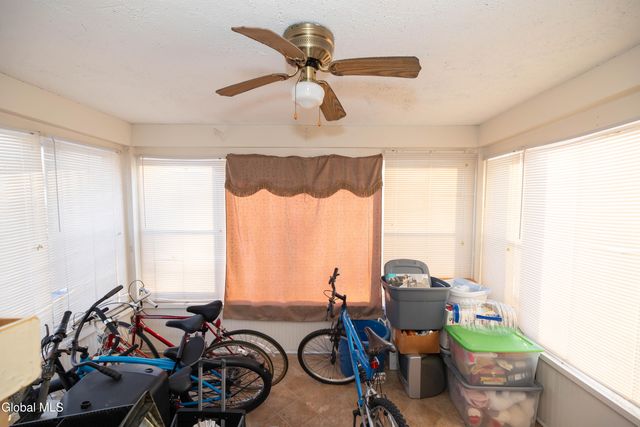 1719 Eastern Parkway, Schenectady, NY 12309