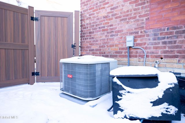 1719 Eastern Parkway, Schenectady, NY 12309