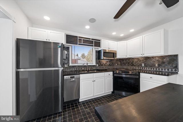 4509 SHARON DR, Wilmington, DE 19808