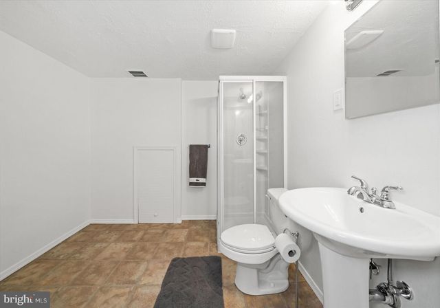 4509 SHARON DR, Wilmington, DE 19808