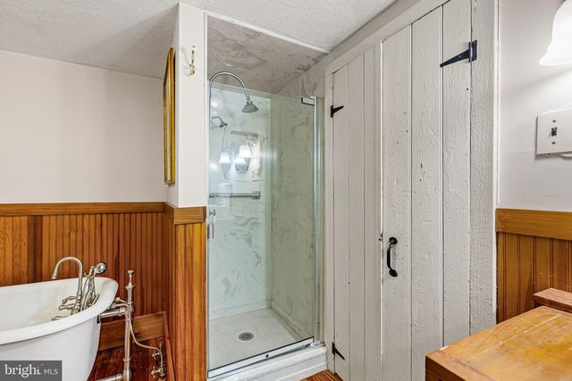 384 BLACKSNAKE RD, Elkton, MD 21921