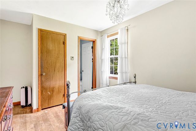 8218 Elm Dr, Hanover, VA 23111