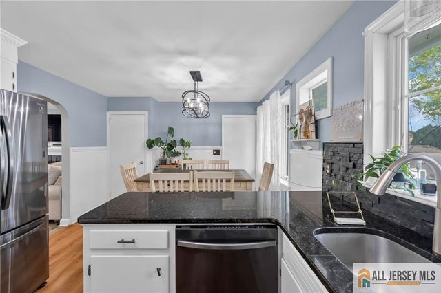 785 3rd Street, Dunellen, NJ 08812