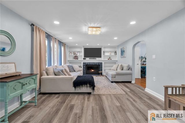 785 3rd Street, Dunellen, NJ 08812