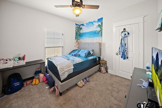 217 Smith Cir, Lindale, TX 75771