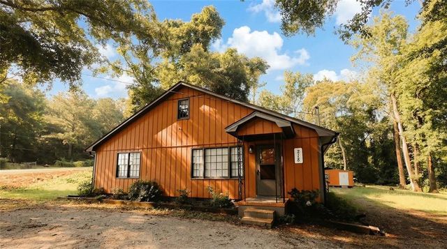 218 E East Bonacre Road, Cataula, GA 31804