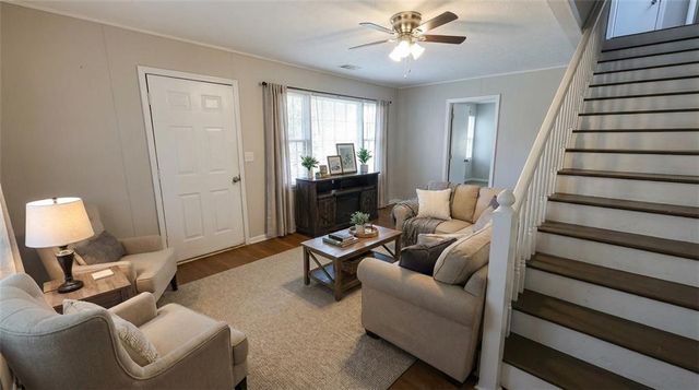 218 E East Bonacre Road, Cataula, GA 31804