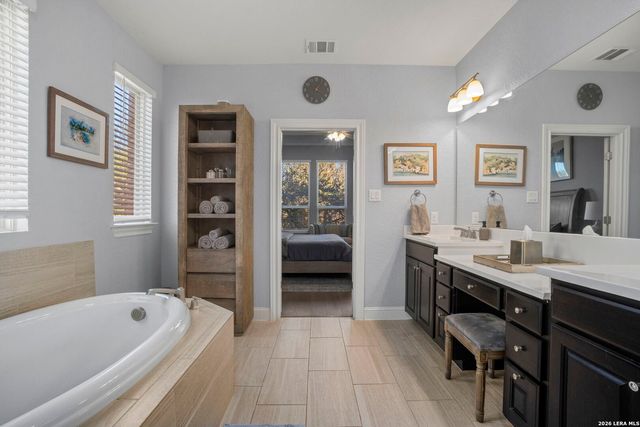 25452 River Ledge, San Antonio, TX 78255