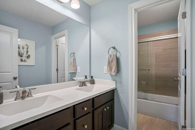 25452 River Ledge, San Antonio, TX 78255