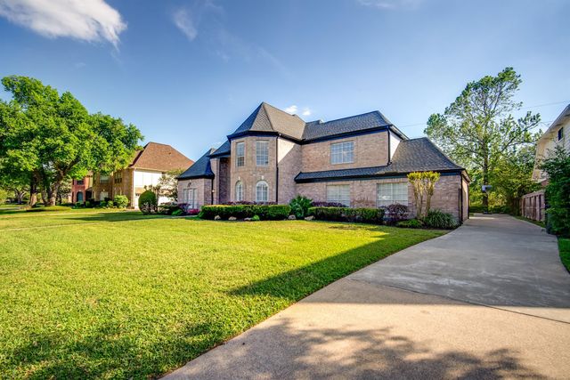 5351 Summer Snow Drive, Houston, TX 77041