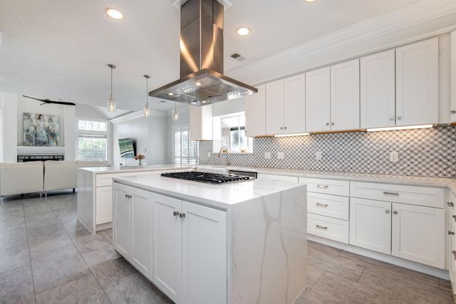 5351 Summer Snow Drive, Houston, TX 77041