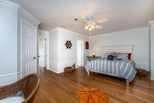 5351 Summer Snow Drive, Houston, TX 77041