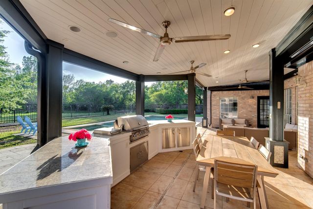 5351 Summer Snow Drive, Houston, TX 77041
