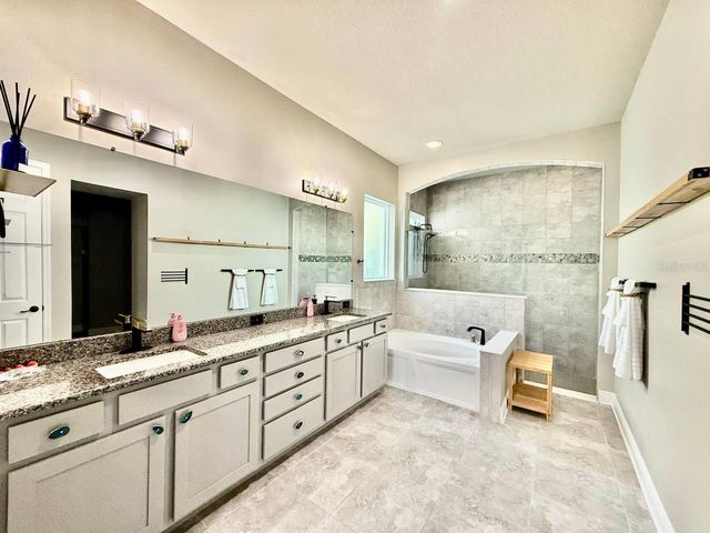 6414 SALT CREEK AVENUE, Apollo Beach, FL 33572