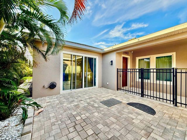 6414 SALT CREEK AVENUE, Apollo Beach, FL 33572