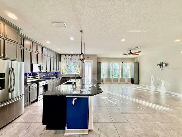 6414 SALT CREEK AVENUE, Apollo Beach, FL 33572