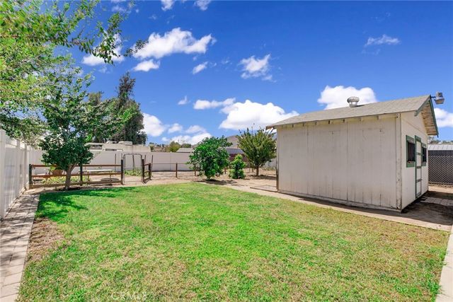 33745 Bethel Avenue, Hemet, CA 92545