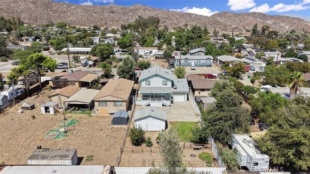 33745 Bethel Avenue, Hemet, CA 92545
