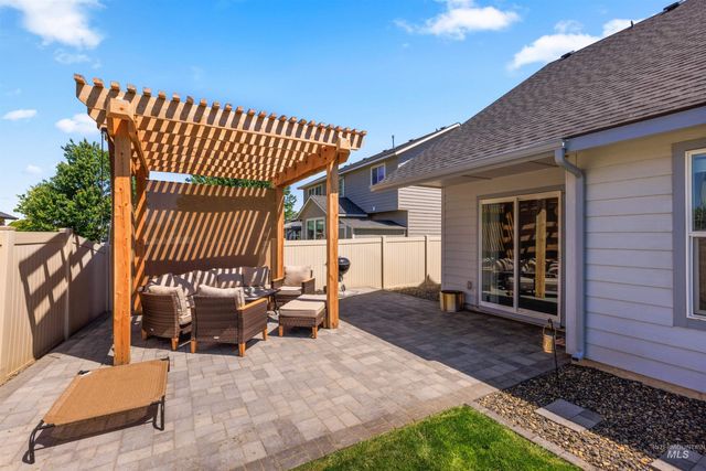 929 N Union Way, Star, ID 83669