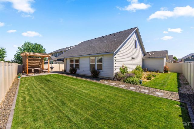 929 N Union Way, Star, ID 83669