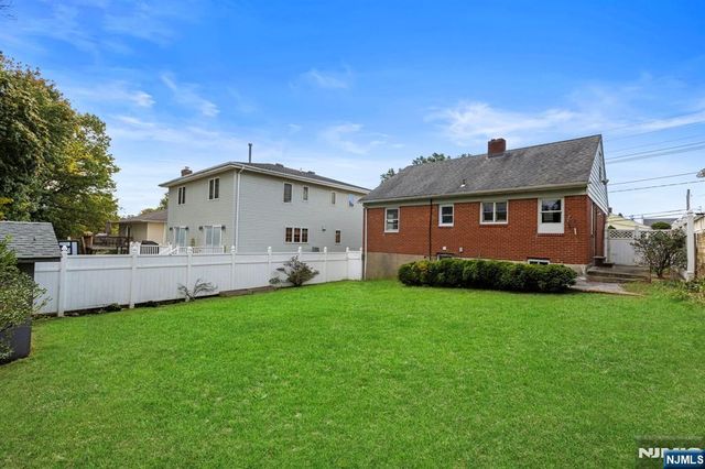 133 Cleveland Avenue, Hasbrouck Heights, NJ 07604