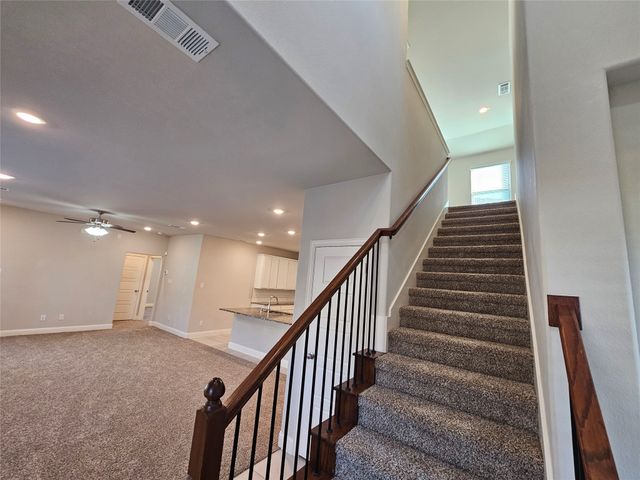 2803 18th Street W, Irving, TX 75060